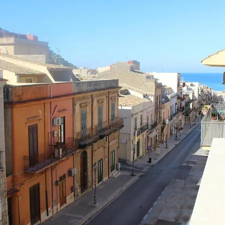 Exclusive Castellammare del Golfo