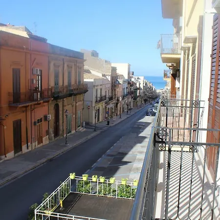 Exclusive Bed & Breakfast 4*